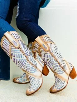 Alig Tannery Retro Cowgirl — Wide Western Boots In White Sequined Leather