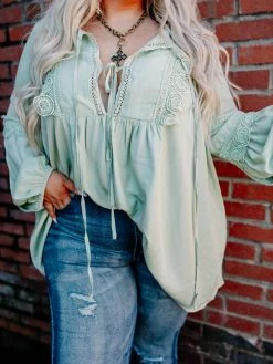 D & J Industries Circle Of Love Top - Sage