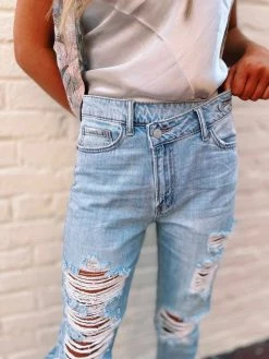 Cello Jeans High Rise Re-Position Mom Jeans Clothing